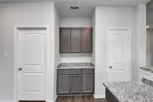 11028 Patriot Ct, Cleveland, TX 77328 - Photo 17
