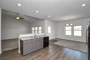 11028 Patriot Ct, Cleveland, TX 77328 - Photo 13