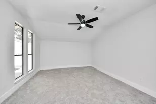 7427 Willow Oak Dr, Baytown, TX 77521 - Photo 7