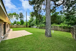 7427 Willow Oak Dr, Baytown, TX 77521 - Photo 35