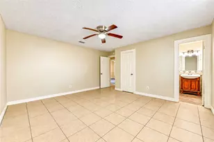 7406 Riptide Dr, Houston, TX 77072 - Photo 13