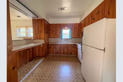 628 Manley, Navasota, TX 77868 - Photo 5