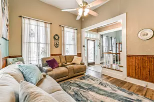 1421 Winnie St, Galveston, TX 77550 - Photo 7