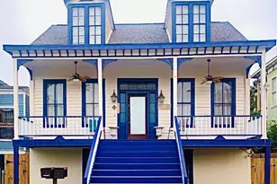 1421 Winnie St, Galveston, TX 77550 - Photo 1