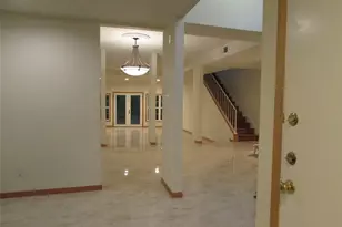 201 Vanderpool Ln, Houston, TX 77024 - Photo 13