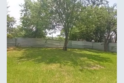 7828 Pardee Street, Houston, TX 77028 - Photo 3