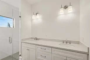 1218 Wycliffe Dr, Houston, TX 77043 - Photo 11