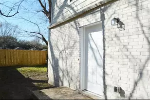 3007 Grovey St, Houston, TX 77026 - Photo 13