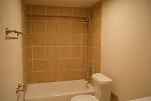 3007 Grovey St, Houston, TX 77026 - Photo 9