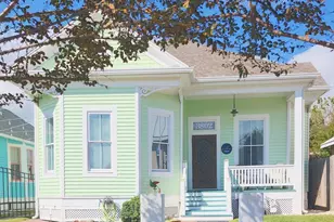 3802 Ave Q Ave, Galveston, TX 77550 - Photo 1