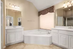 13615 Rainwater Dr, Pearland, TX 77584 - Photo 7