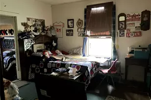 820 Empire St, El Campo, TX 77437 - Photo 5