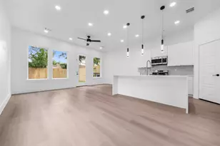 6817 Paris St, Houston, TX 77021 - Photo 1