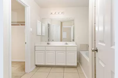 9960 Hyacinth Way, Conroe, TX 77385 - Photo 17