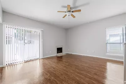 3758 Tanglewilde Street #E1, Houston, TX 77063 - Photo 5