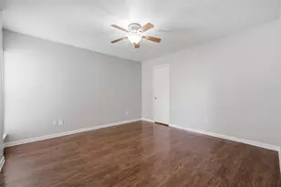 3758 Tanglewilde St, Houston, TX 77063 - Photo 13