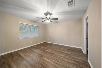 2804 Traveller Drive, League City, TX 77573 - Photo 9