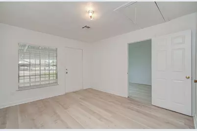 7622 Delavan Drive, Houston, TX 77028 - Photo 5