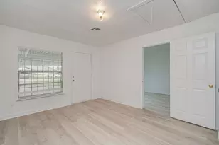 7622 Delavan Dr, Houston, TX 77028 - Photo 5