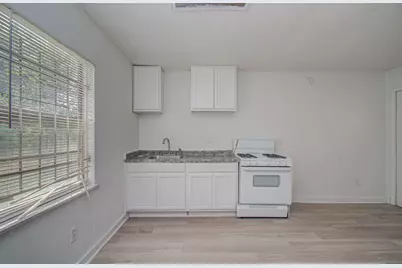 7622 Delavan Drive, Houston, TX 77028 - Photo 7