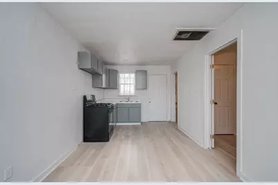 7622 Delavan Drive, Houston, TX 77028 - Photo 23