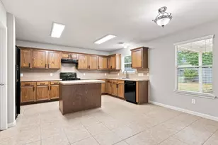32302 Golden Oak Park Ln, Conroe, TX 77385 - Photo 11