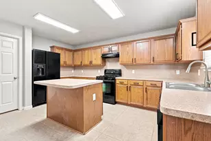 32302 Golden Oak Park Ln, Conroe, TX 77385 - Photo 11