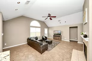 18318 Grove Brook Ln, Cypress, TX 77429 - Photo 7