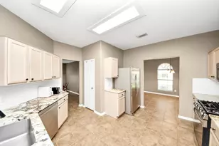 18318 Grove Brook Ln, Cypress, TX 77429 - Photo 13