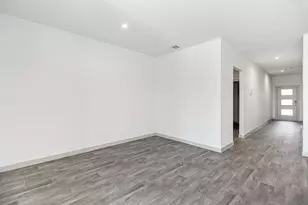 14826 Cold Water Dr, Baytown, TX 77523 - Photo 13