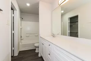 2438 Gibbs Bend Ct, Houston, TX 77073 - Photo 13