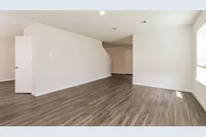 2438 Gibbs Bend Court, Houston, TX 77073 - Photo 9