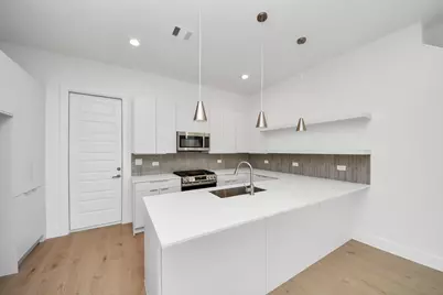 2216 Via Cami, Houston, TX 77051 - Photo 9