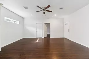 7047 Ave E, Houston, TX 77011 - Photo 5