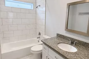 7047 Ave E, Houston, TX 77011 - Photo 11