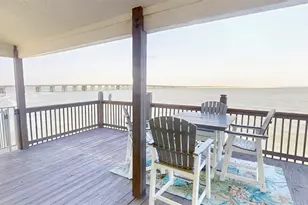 13202 Gulf Beach Dr, Freeport, TX 77541 - Photo 7