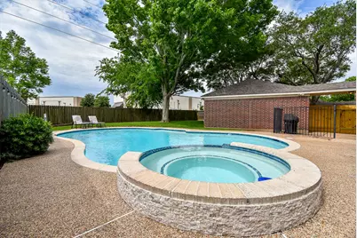 426 Oyster Creek Village Drive, Missouri City, TX 77459 - Photo 33