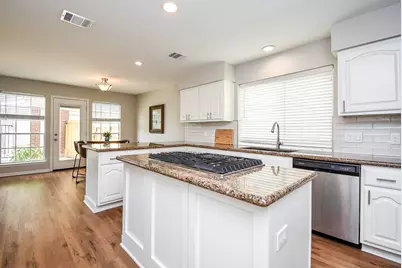 426 Oyster Creek Village Drive, Missouri City, TX 77459 - Photo 11