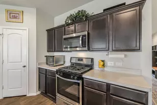 21225 Ivy Woods Ct, New Caney, TX 77357 - Photo 11