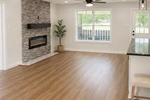 3935 Allen Rd, Pearland, TX 77584 - Photo 5