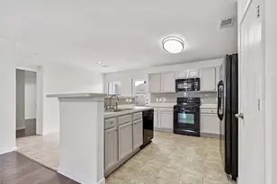 29214 Legends Valley Dr, Spring, TX 77386 - Photo 17