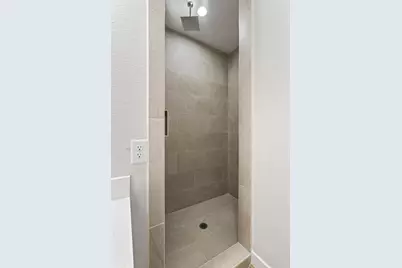 404 Forest Hill Boulevard #A, Houston, TX 77011 - Photo 43