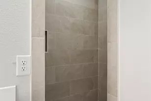 404 Forest Hill Blvd, Houston, TX 77011 - Photo 43