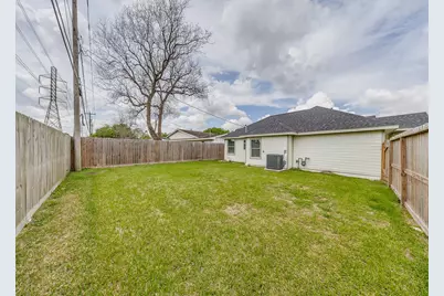 7954 Glen Vista Street, Houston, TX 77061 - Photo 13