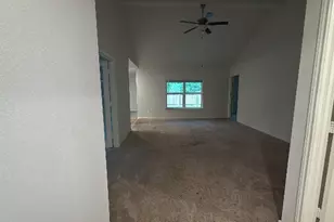 10781 Castle Rock Dr, Cleveland, TX 77328 - Photo 15