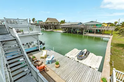 202 Schooner Drive, Freeport, TX 77541 - Photo 11