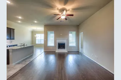 1530 Holly Chase Court, Conroe, TX 77384 - Photo 5