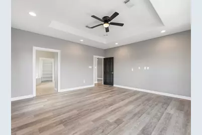 863 Bunkhouse Trail, Angleton, TX 77515 - Photo 15