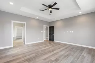 863 Bunkhouse Trail, Angleton, TX 77515 - Photo 15