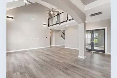 863 Bunkhouse Trail, Angleton, TX 77515 - Photo 7